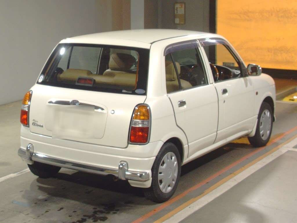 2003 Daihatsu Miragino L700S[1]