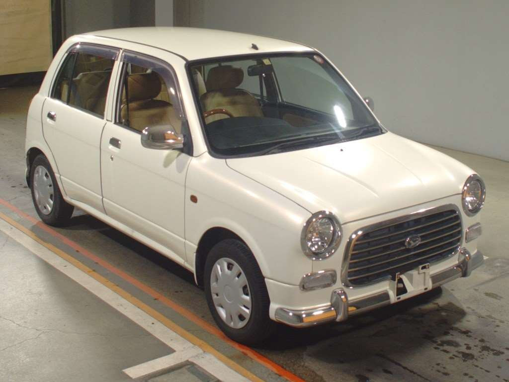 2003 Daihatsu Miragino L700S[2]