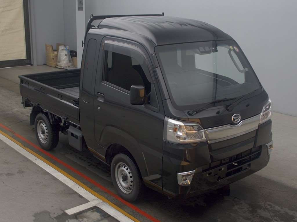 2018 Daihatsu Hijet Truck S500P[2]