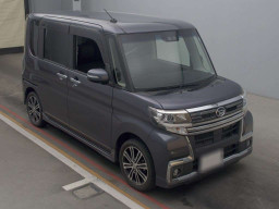 2017 Daihatsu Tanto