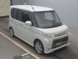 2012 Daihatsu Tanto Custom