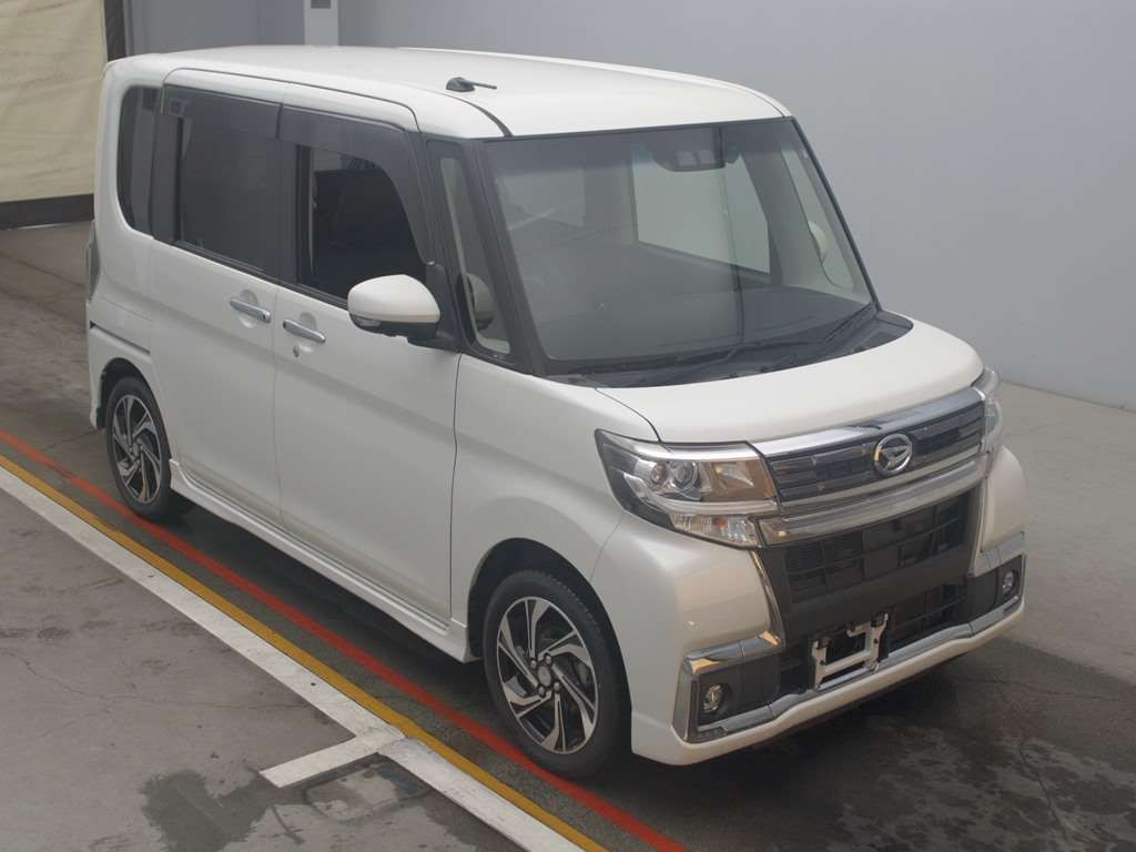 2019 Daihatsu Tanto Custom LA600S[2]