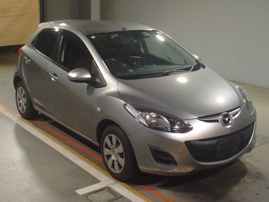 2014 Mazda Demio DE3FS[2]