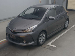 2015 Toyota Vitz