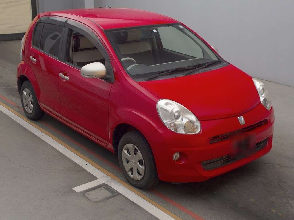 2012 Toyota Passo KGC30[2]