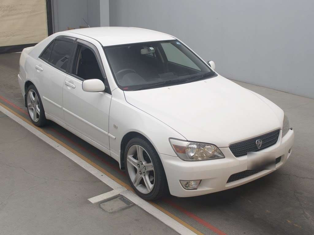 2001 Toyota Altezza GXE10[2]