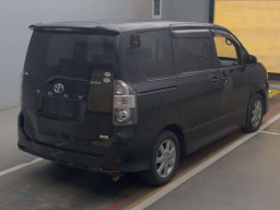 2008 Toyota Voxy