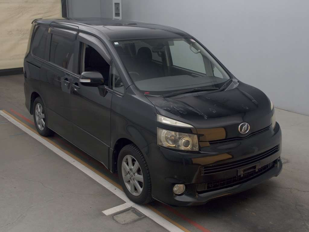 2008 Toyota Voxy ZRR70W[2]