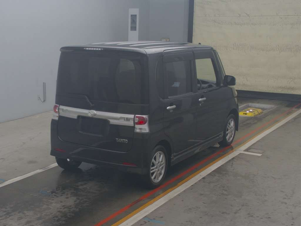 2009 Daihatsu Tanto Custom L375S[1]