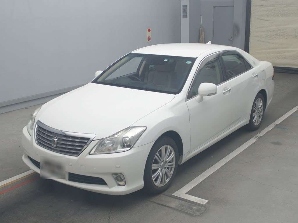 2010 Toyota Crown GRS203[0]