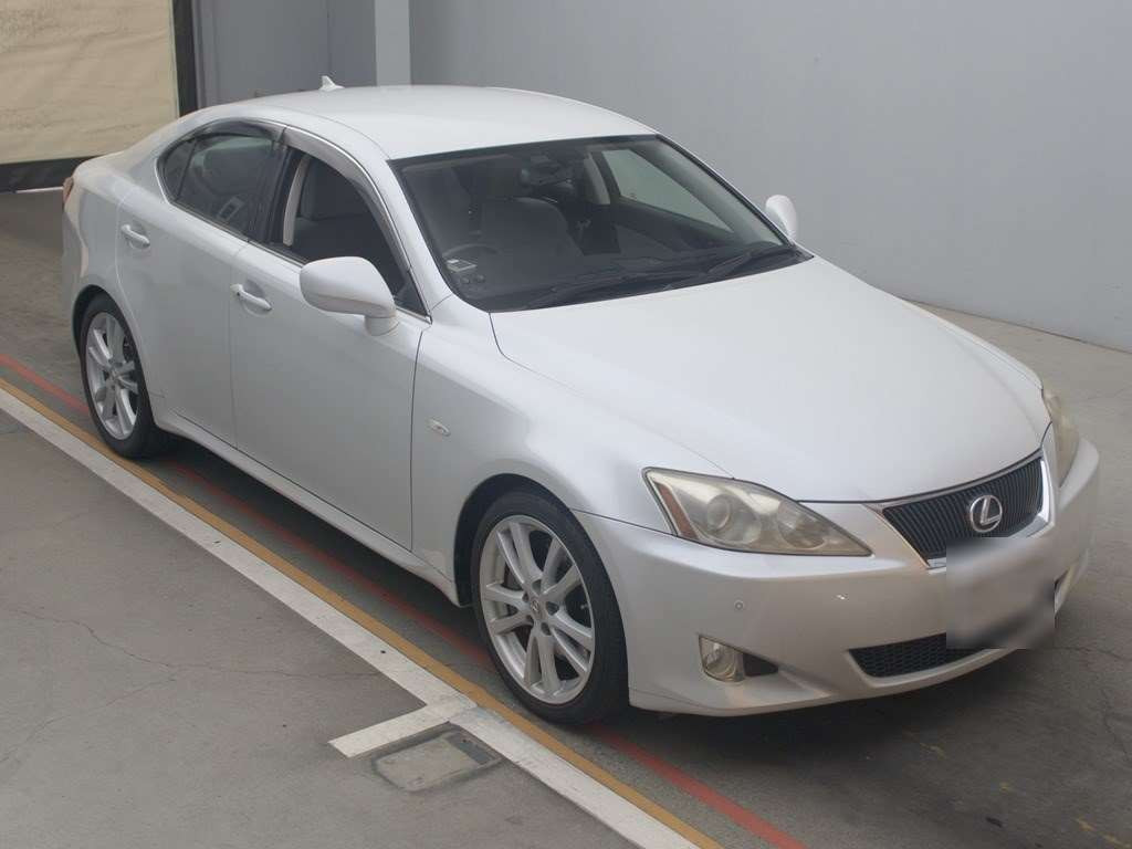 2005 Lexus IS GSE21[2]