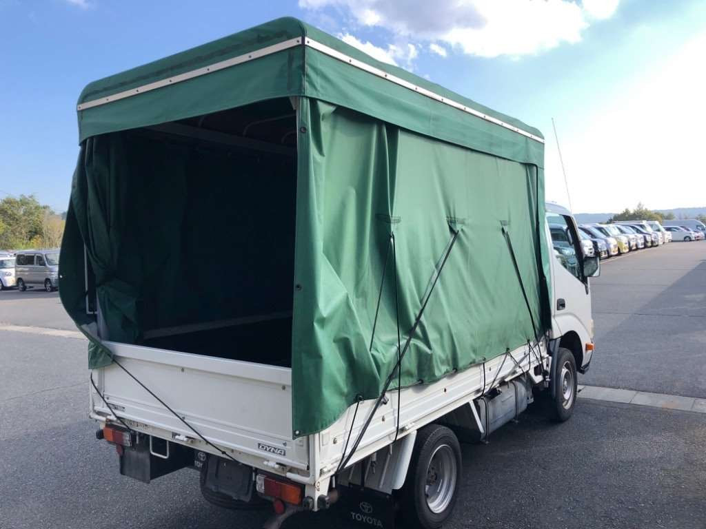 2011 Toyota Toyoace Truck KDY221[1]