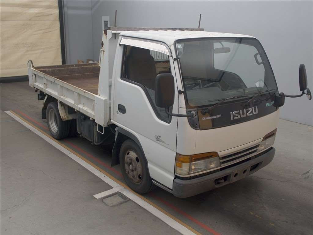 2002 Isuzu Elf Truck NKR66ED[2]