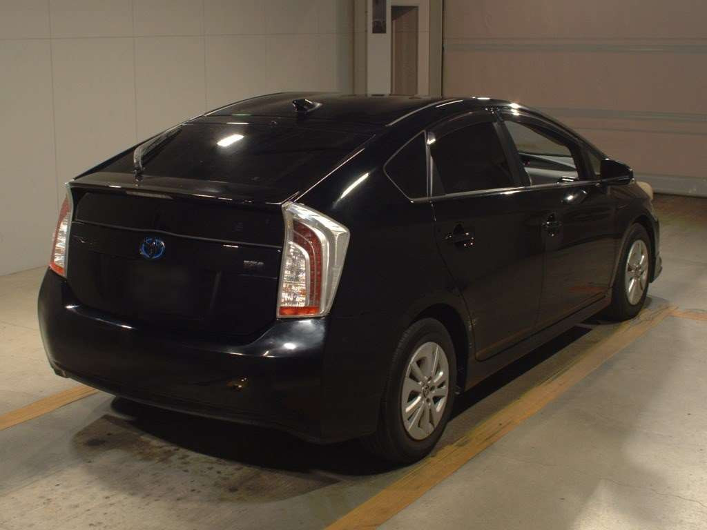 2012 Toyota Prius ZVW30[1]