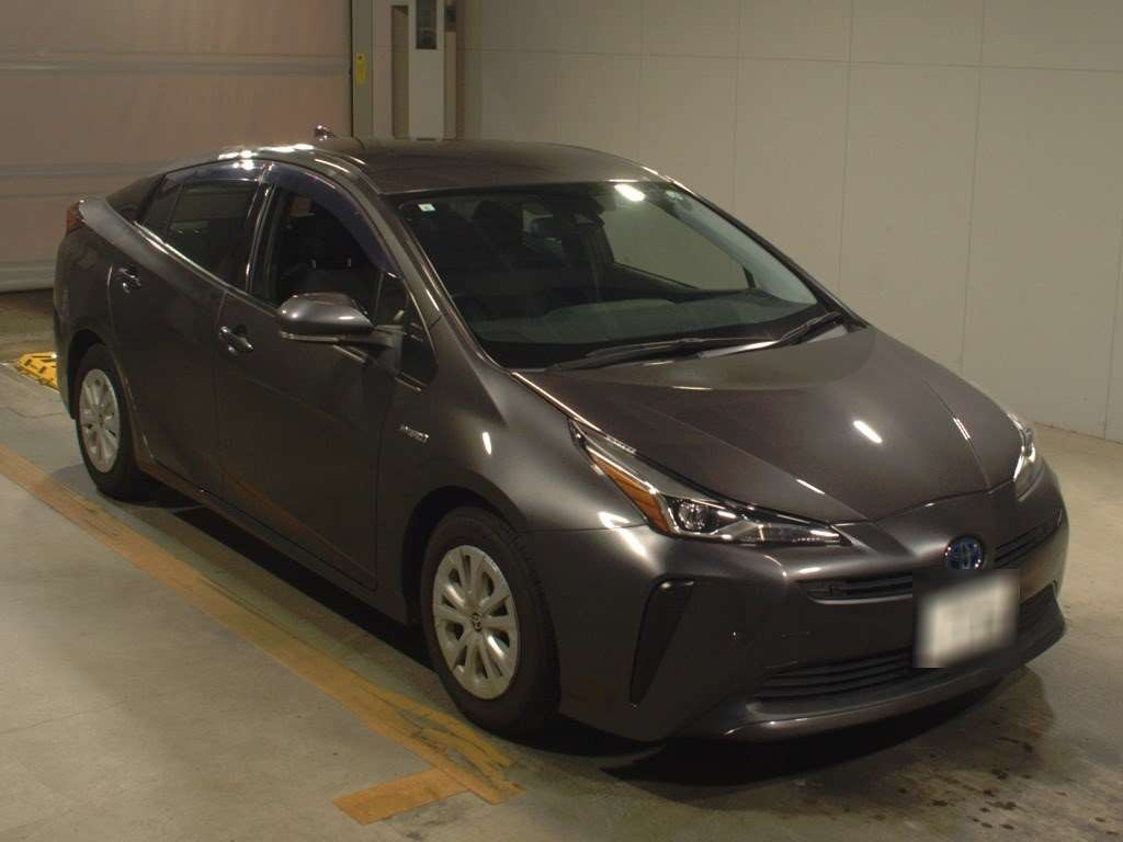 2019 Toyota Prius ZVW51[2]