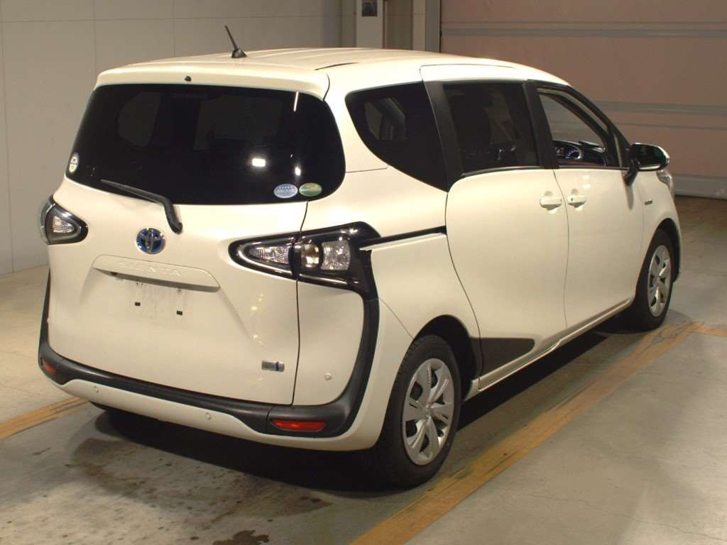 2019 Toyota Sienta NHP170G[1]