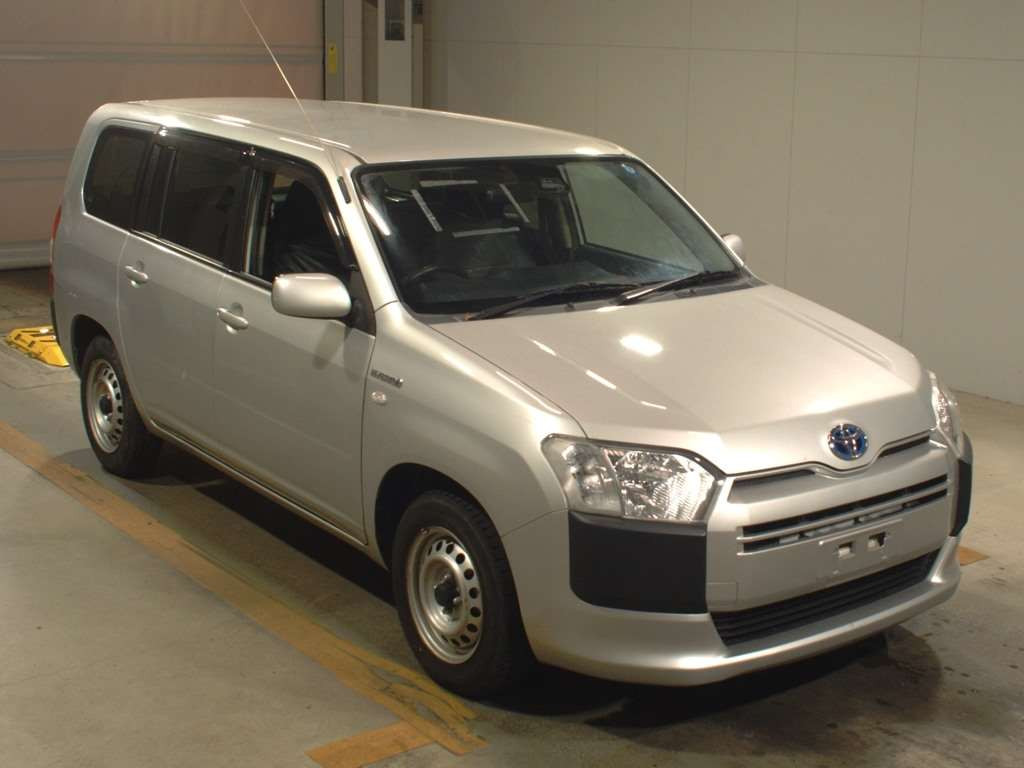 2020 Toyota Probox NHP160V[2]