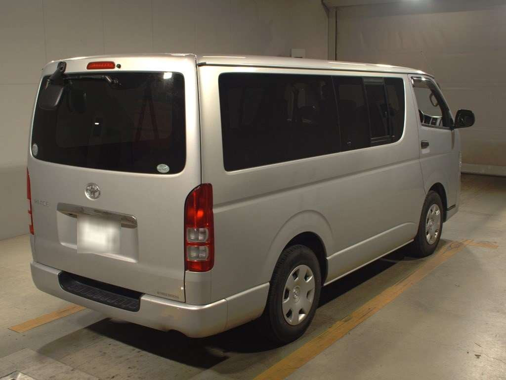 2010 Toyota Hiace Van KDH201V[1]