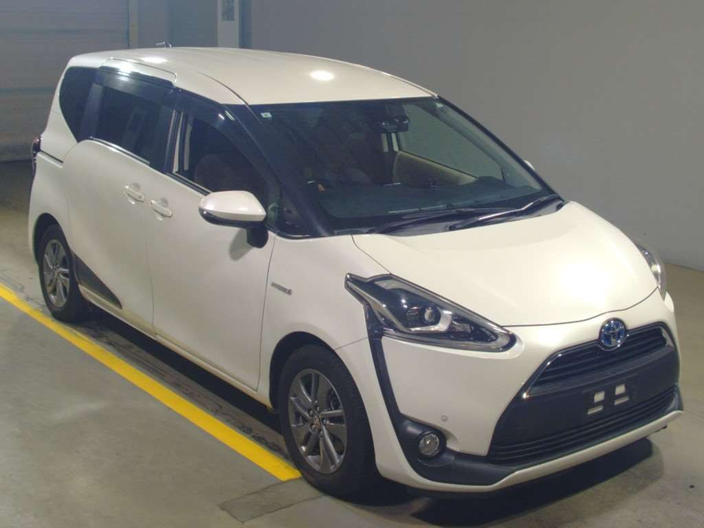 2015 Toyota Sienta NHP170G[2]