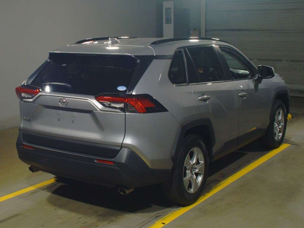 2020 Toyota RAV4 MXAA52[1]