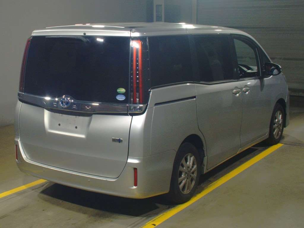 2020 Toyota Noah ZWR80G[1]