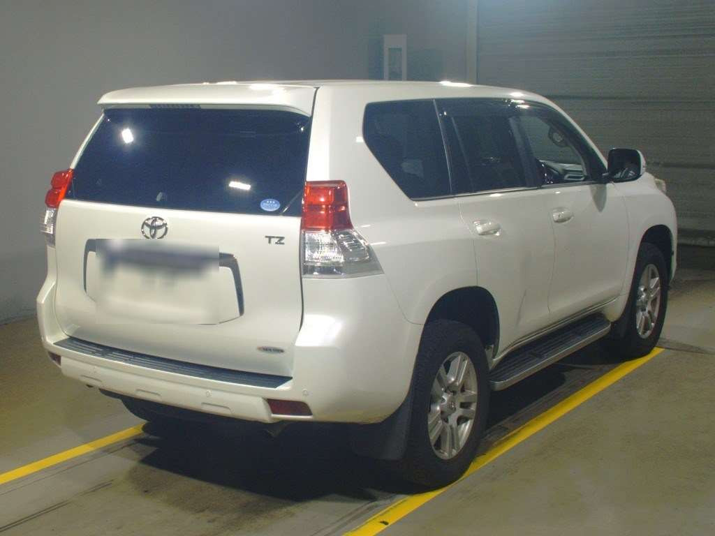 2012 Toyota Land Cruiser Prado GRJ150W[1]