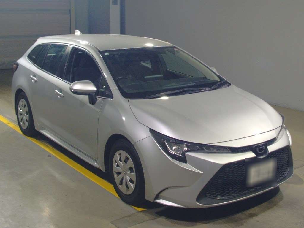 2020 Toyota Corolla Touring Wagon ZRE212W[2]