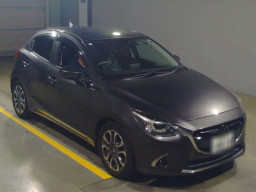 2017 Mazda Demio