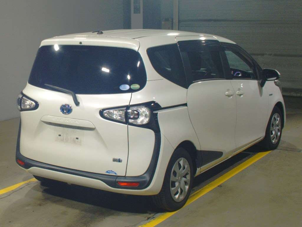 2017 Toyota Sienta NHP170G[1]