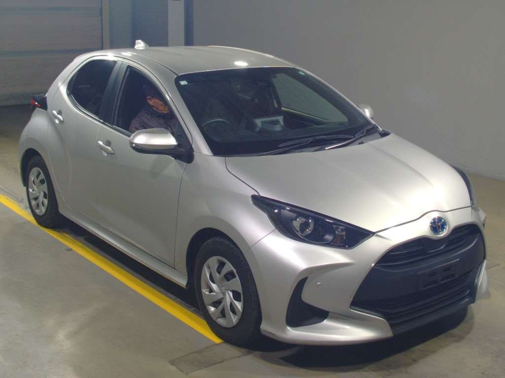 2021 Toyota YARIS MXPH10[2]