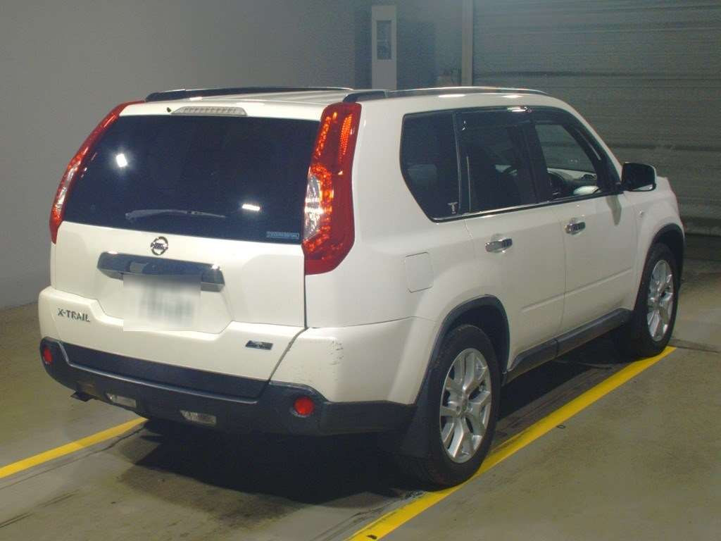 2013 Nissan X-Trail DNT31[1]