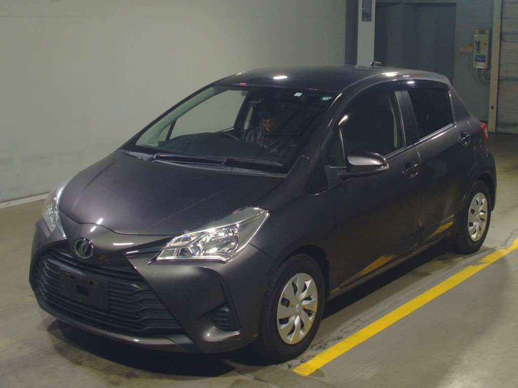 2018 Toyota Vitz NSP130[0]