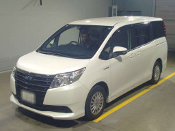 2017 Toyota Noah