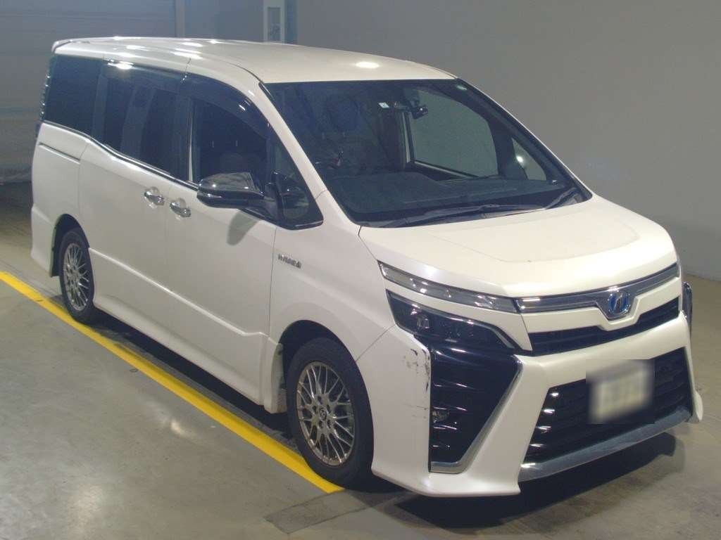 2019 Toyota Voxy ZWR80W[2]