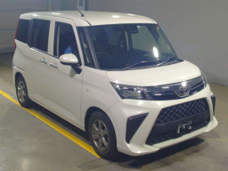 2022 Toyota Roomy