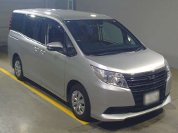 2014 Toyota Noah