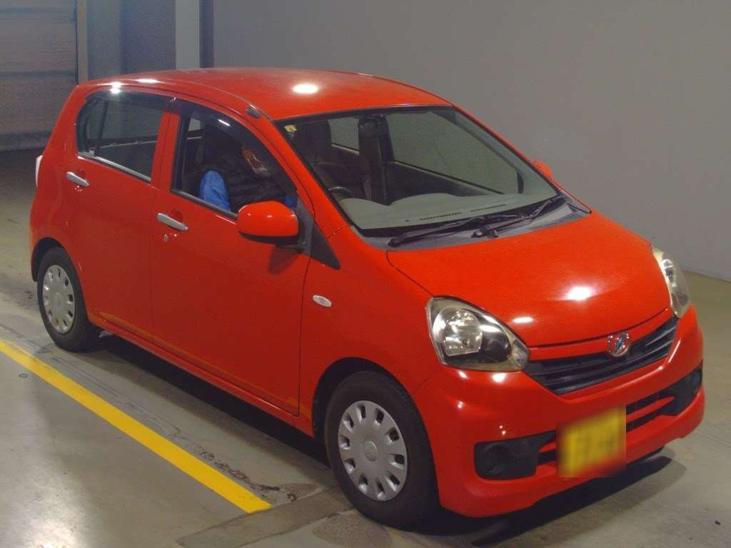 2014 Daihatsu Mira es LA300S[2]