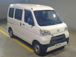 2018 Toyota Pixis Van