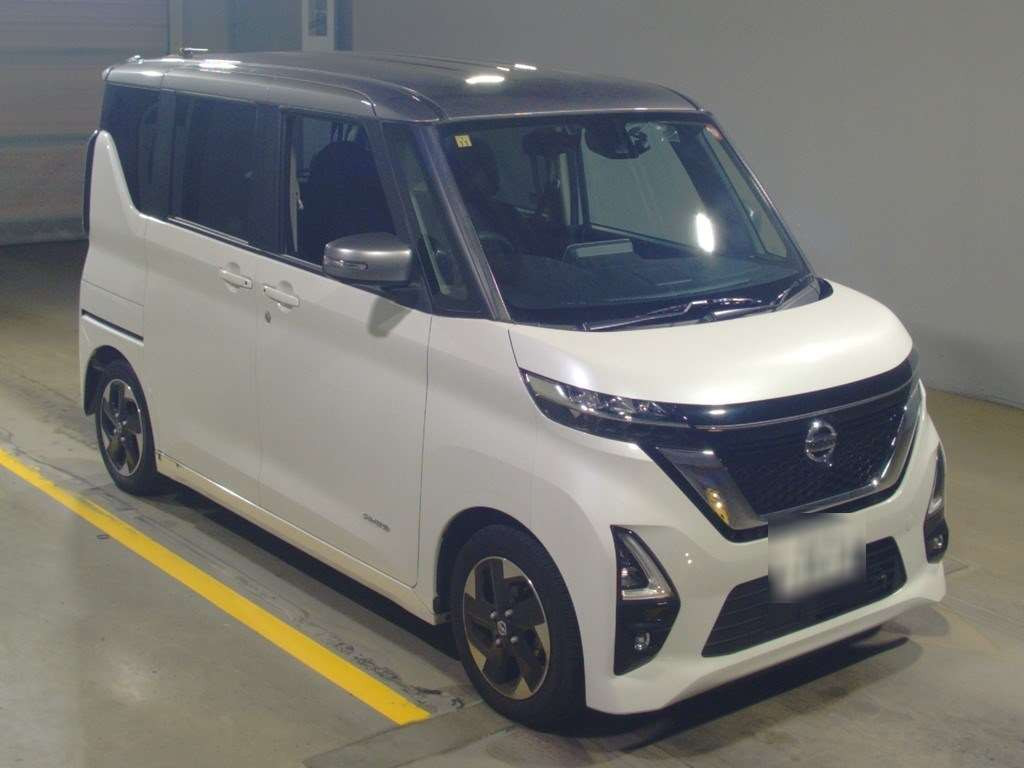 2020 Nissan Roox B44A[2]