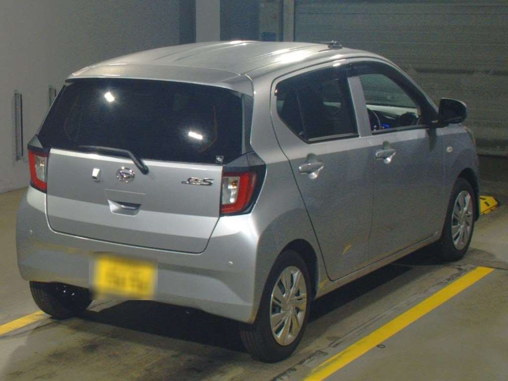 2023 Daihatsu Mira es LA350S[1]