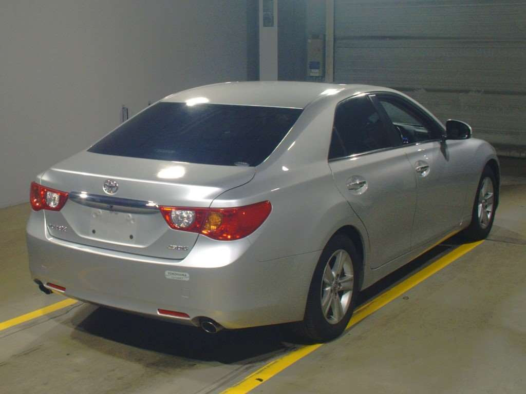 2012 Toyota Mark X GRX130[1]