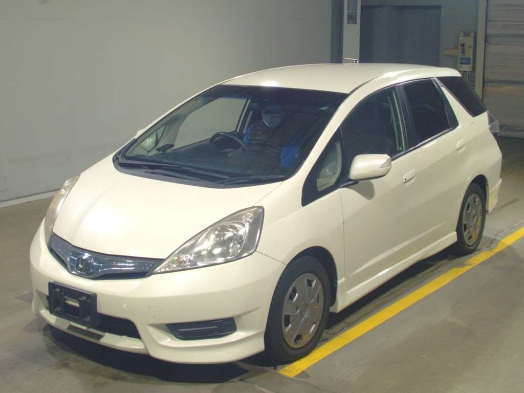 2011 Honda Fit Shuttle Hybrid GP2[0]