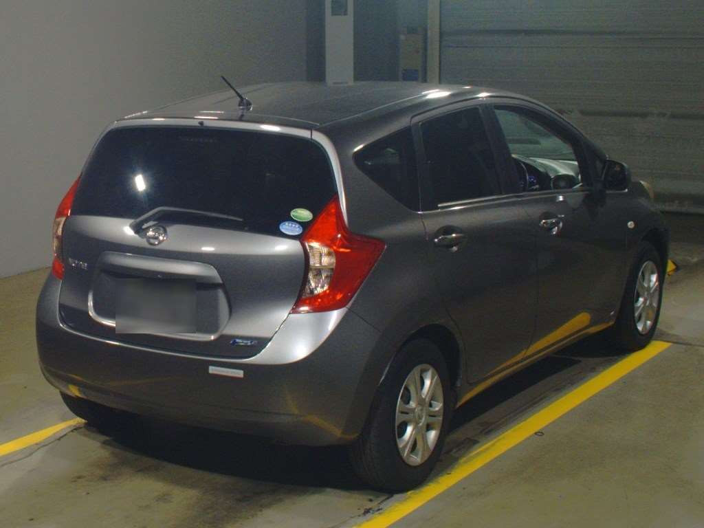 2013 Nissan Note E12[1]