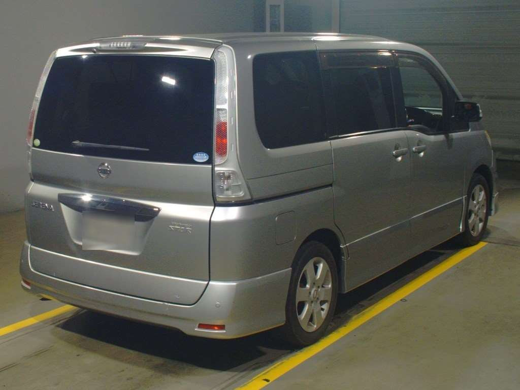 2009 Nissan Serena CC25[1]