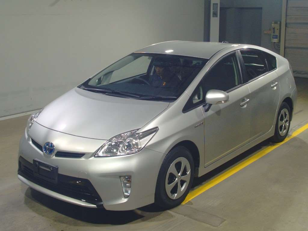 2014 Toyota Prius ZVW30[0]