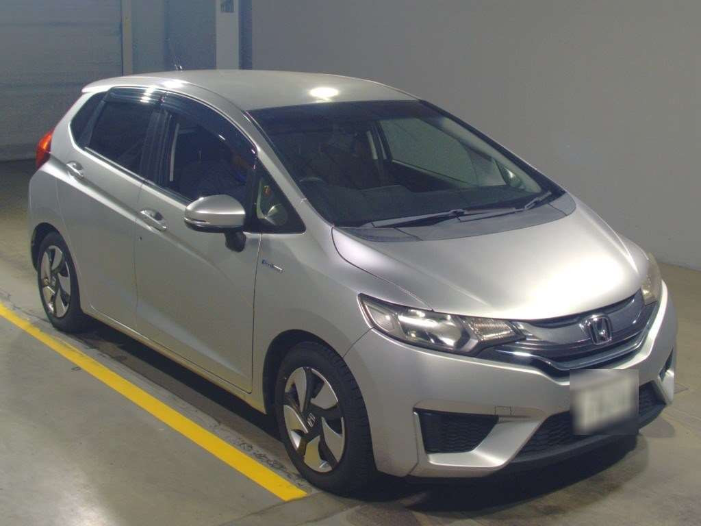 2014 Honda Fit Hybrid GP5[2]