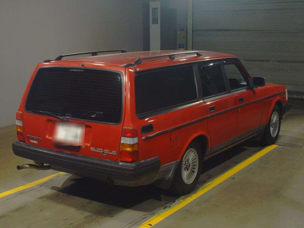 1993 Volvo 240 Wagon AB230W[1]