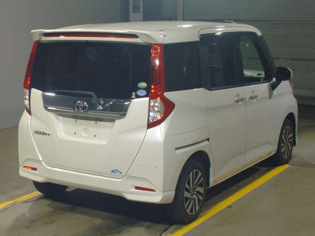 2019 Toyota Roomy M900A[1]