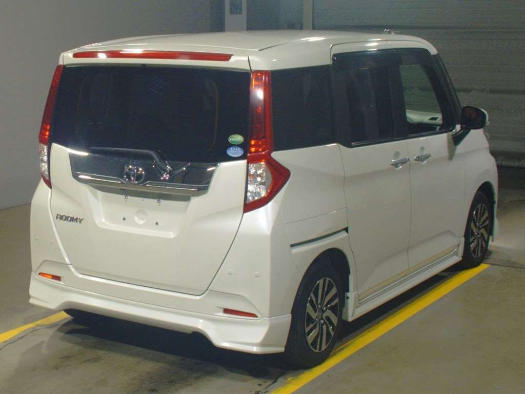 2020 Toyota Roomy M900A[1]