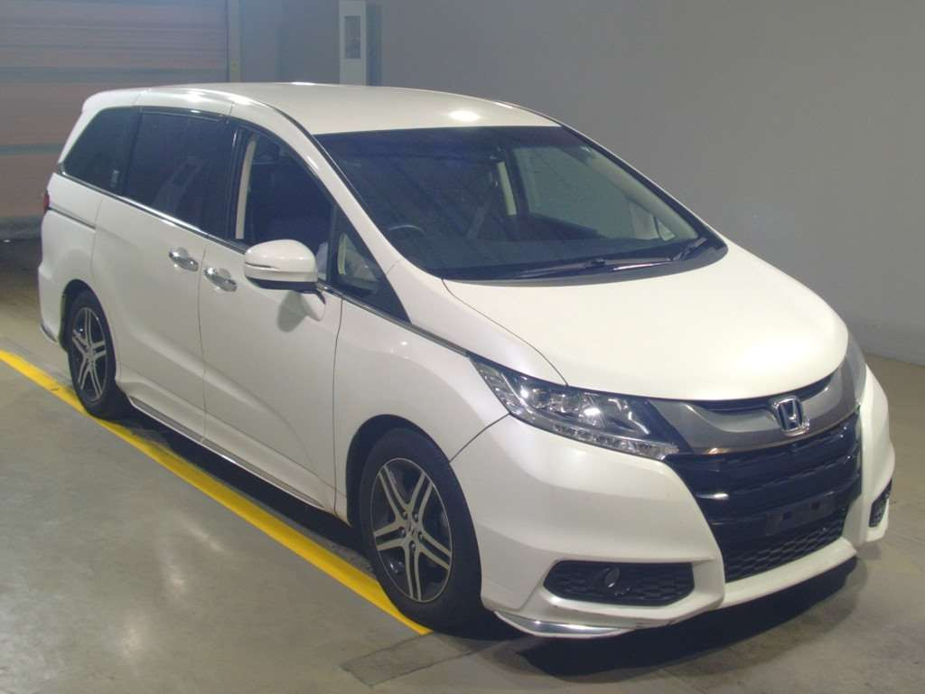 2015 Honda Odyssey RC1[2]